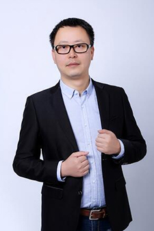 張揚(yáng)
